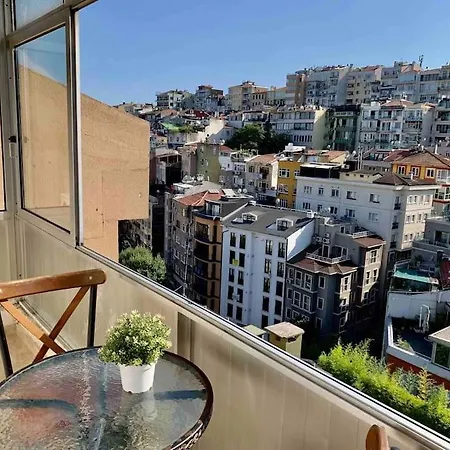 Big Place Close To Sea And Taksim Square.with View شقة اسطنبول